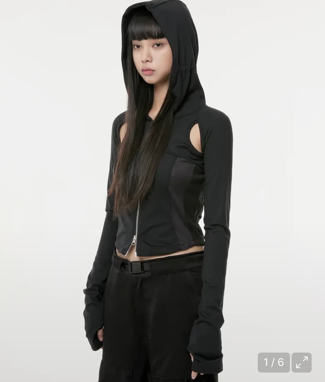 플레어업 컷아웃 후드 집업 블랙 상품이미지1