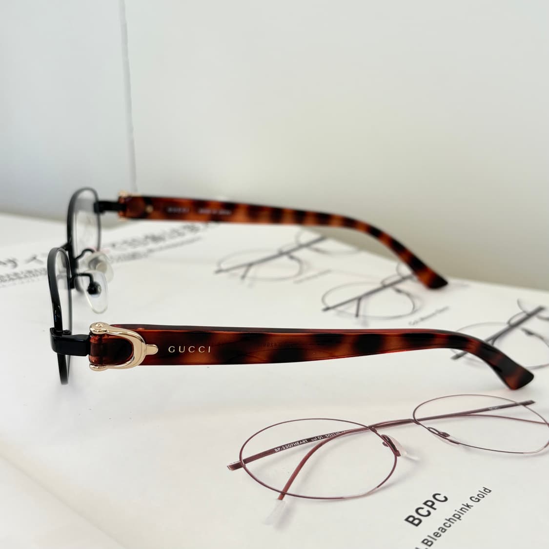 구찌 메탈 오벌 빈티지 안경 상품이미지3