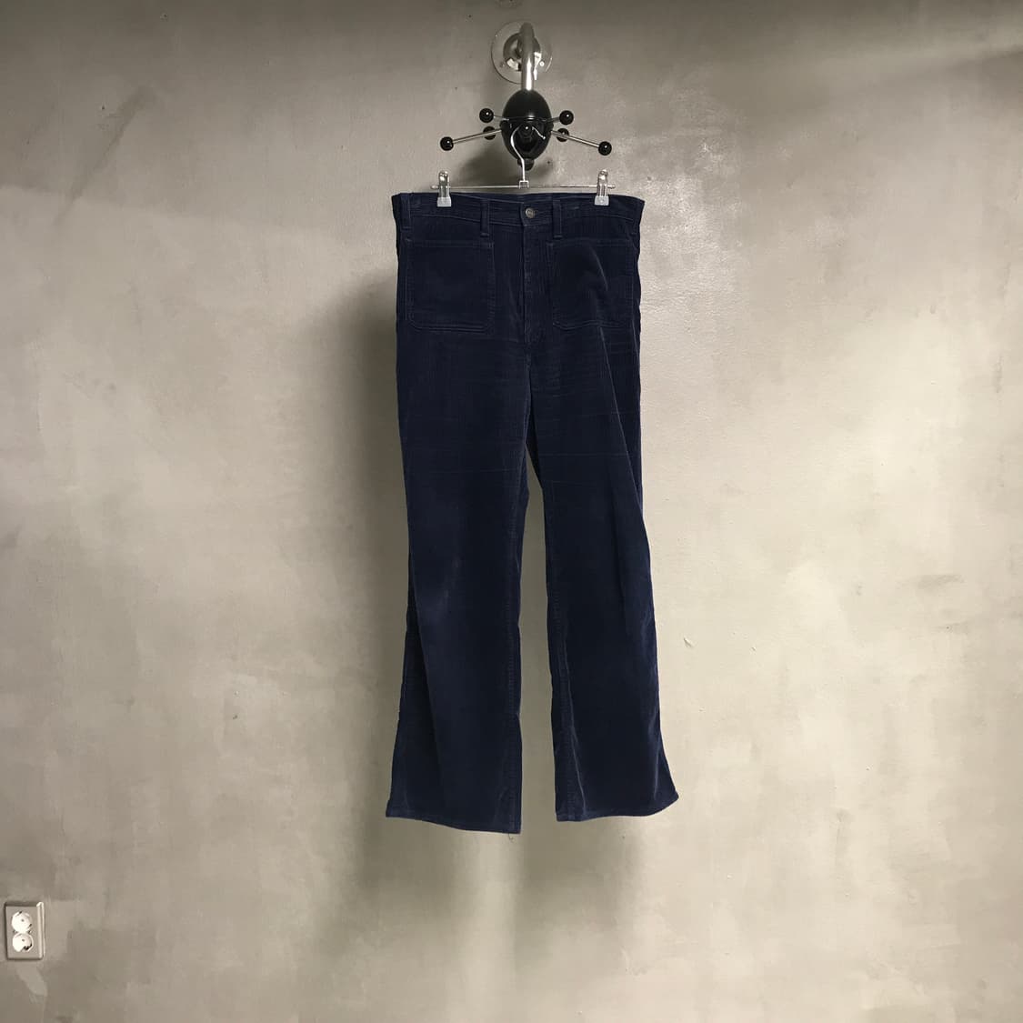 폴로 랄프로렌 QR 코듀로이 팬츠 네이비 8(W) 상품이미지1