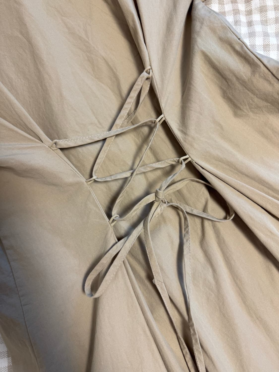 팬시클럽 아일렛 포인트 셔츠 원피스 (베이지) 상품이미지5