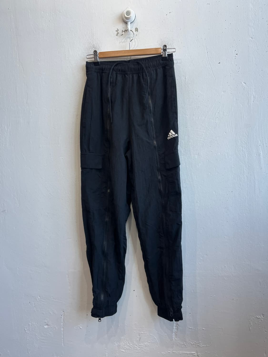 아디다스 여성 댄스 풀집업 카고 팬츠 상품이미지1