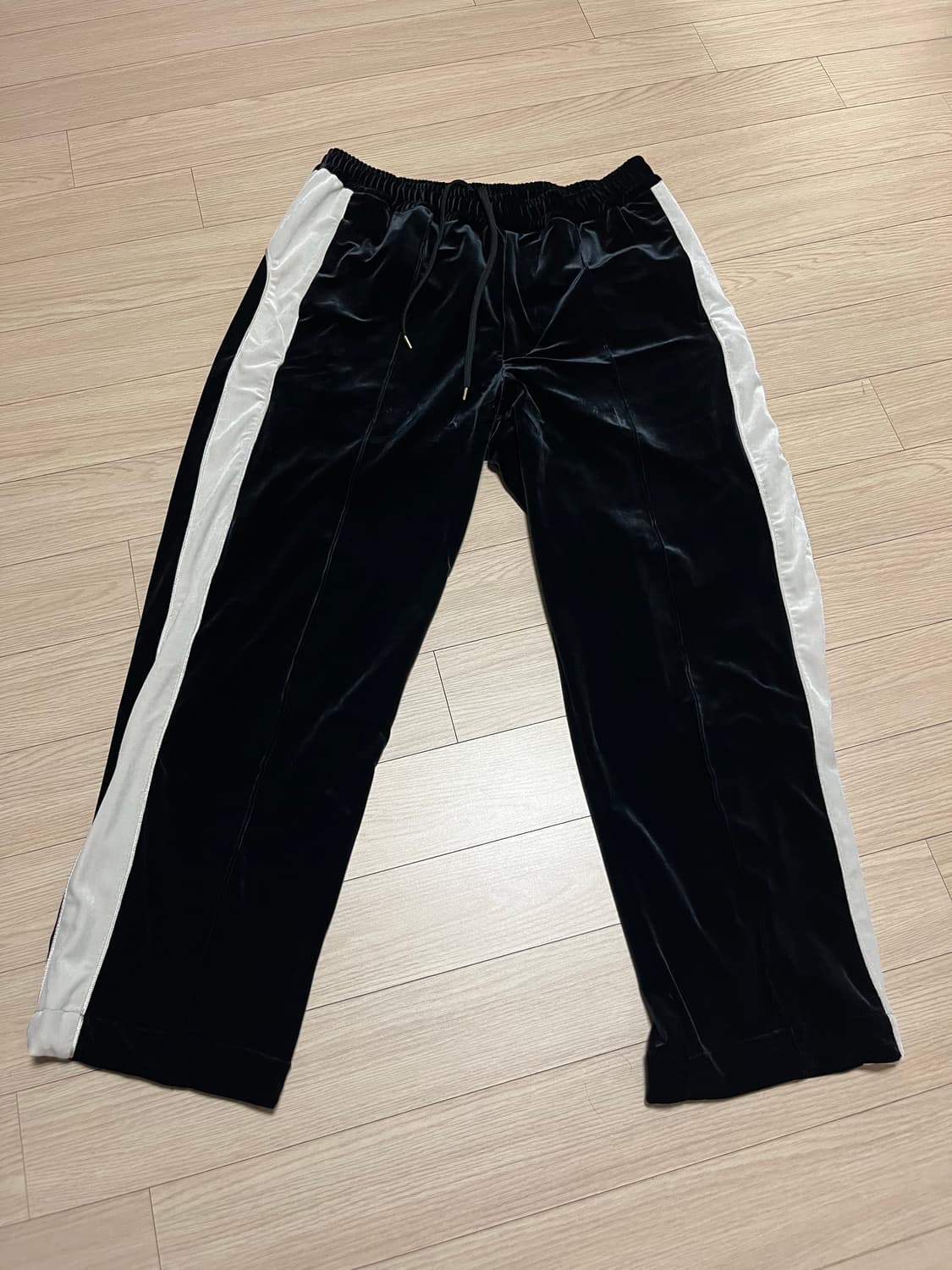 사스콰치 패브릭스 24FW 벨루어 트랙팬츠 L 블랙 (니들스 상위호환) 상품이미지1