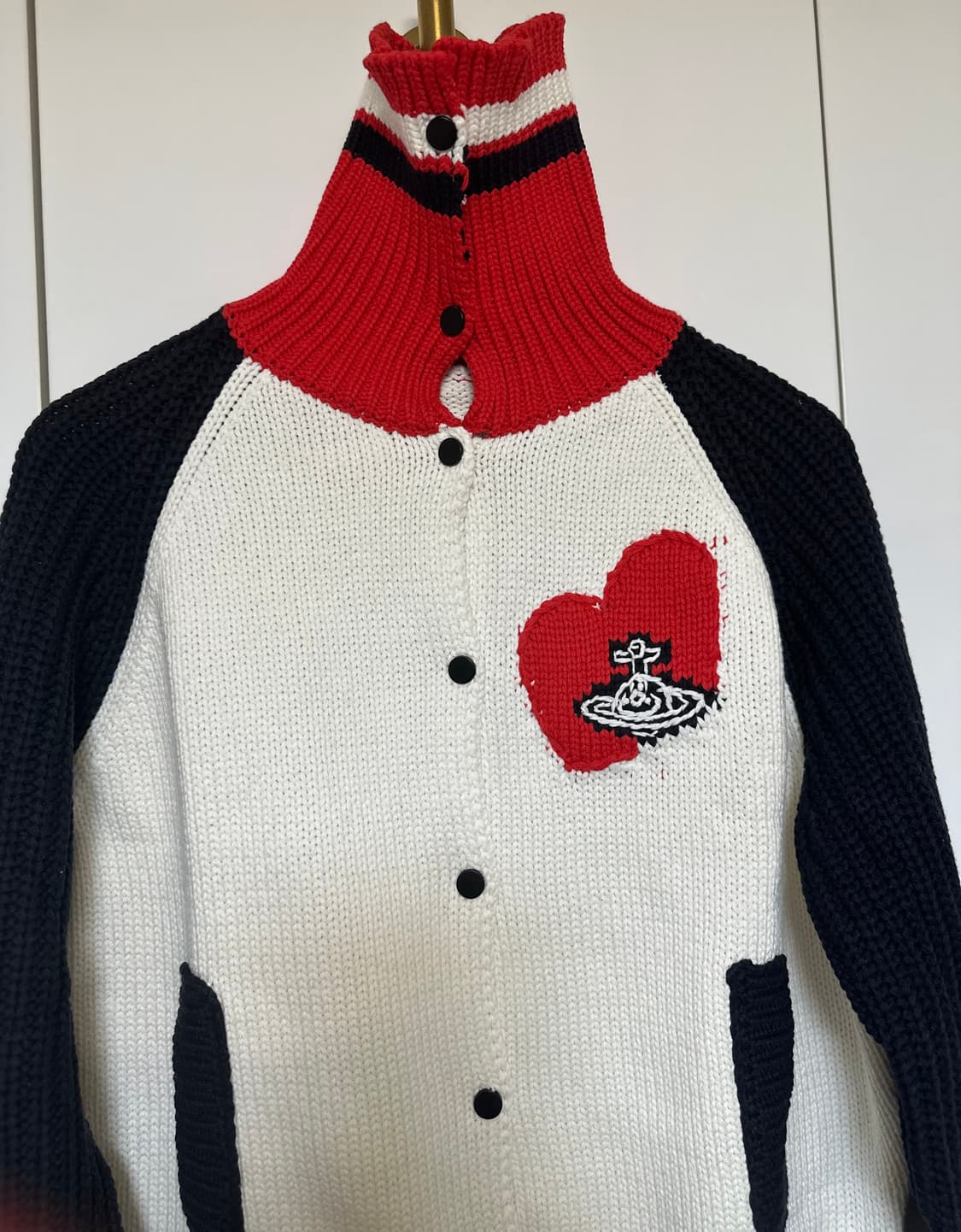 비비안웨스트우드 하트 니트 가디건 집업 상품이미지4