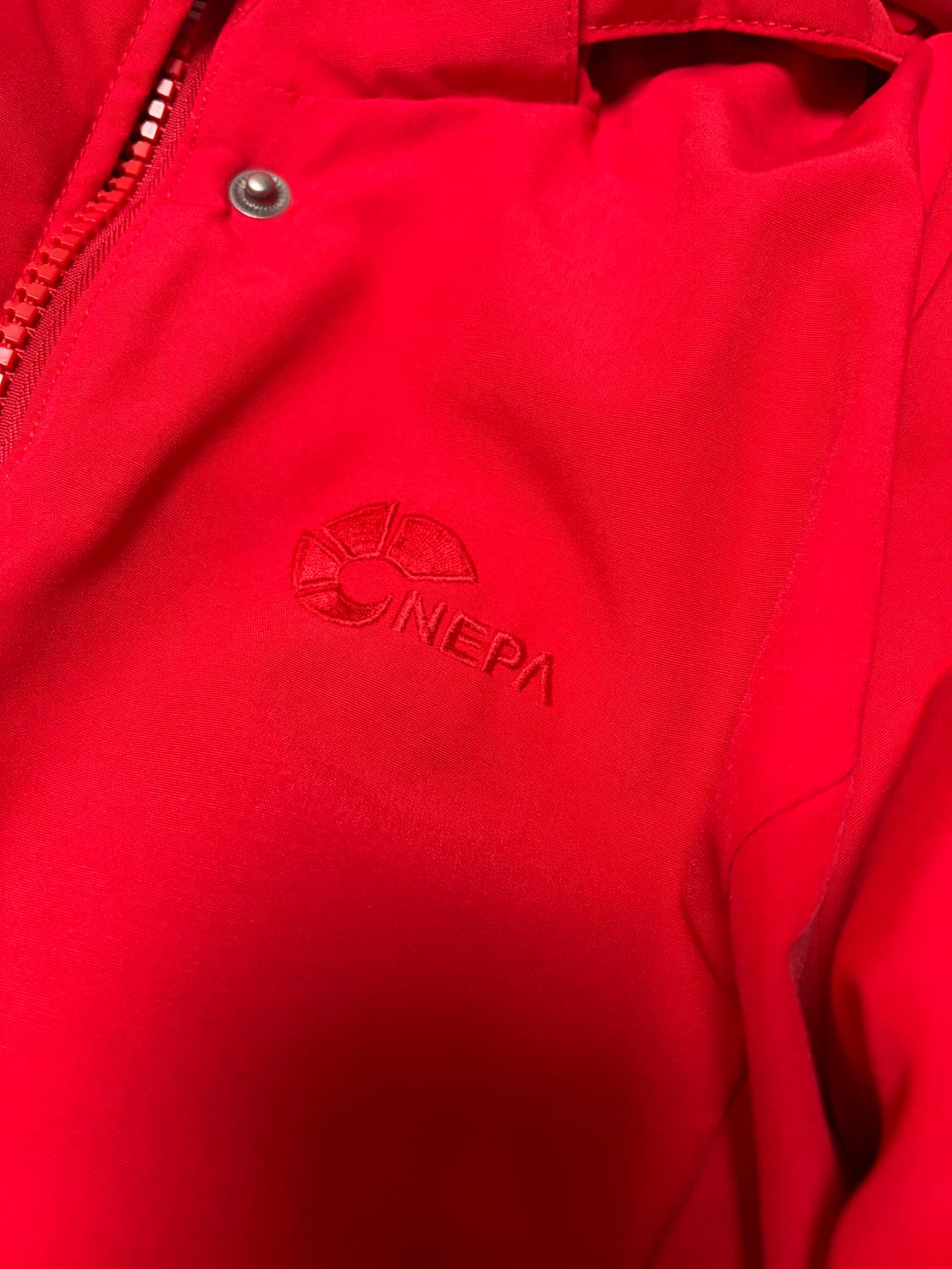 네파 패딩 파카 7B82001500095 레드 상품이미지2