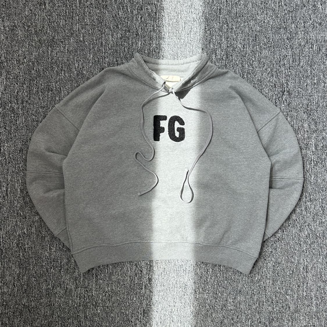 피어오브갓 에센셜 FG 풀오버 맨투맨 상품이미지1