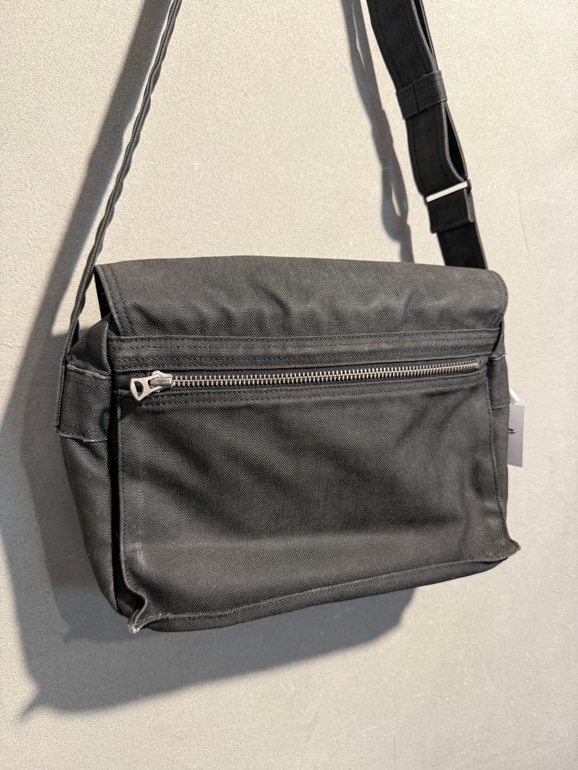 요시다포터 스모키그레이 크로스백 상품이미지4