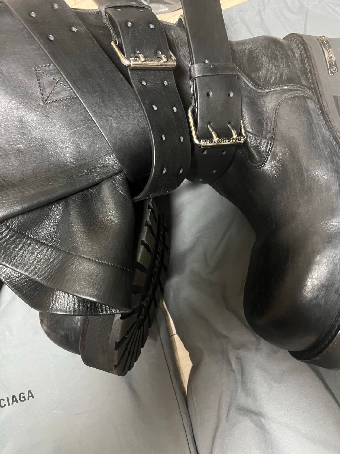 발렌시아가 베놈부츠 하이 44 상품이미지4