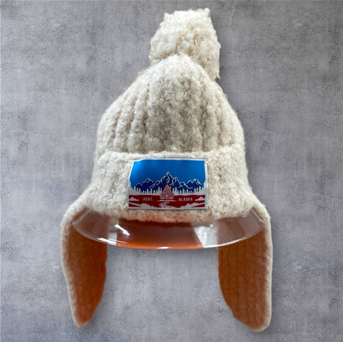 비이커 Beaker 아이보리 알래스카 패치 귀달이 니트 비니  상품이미지1