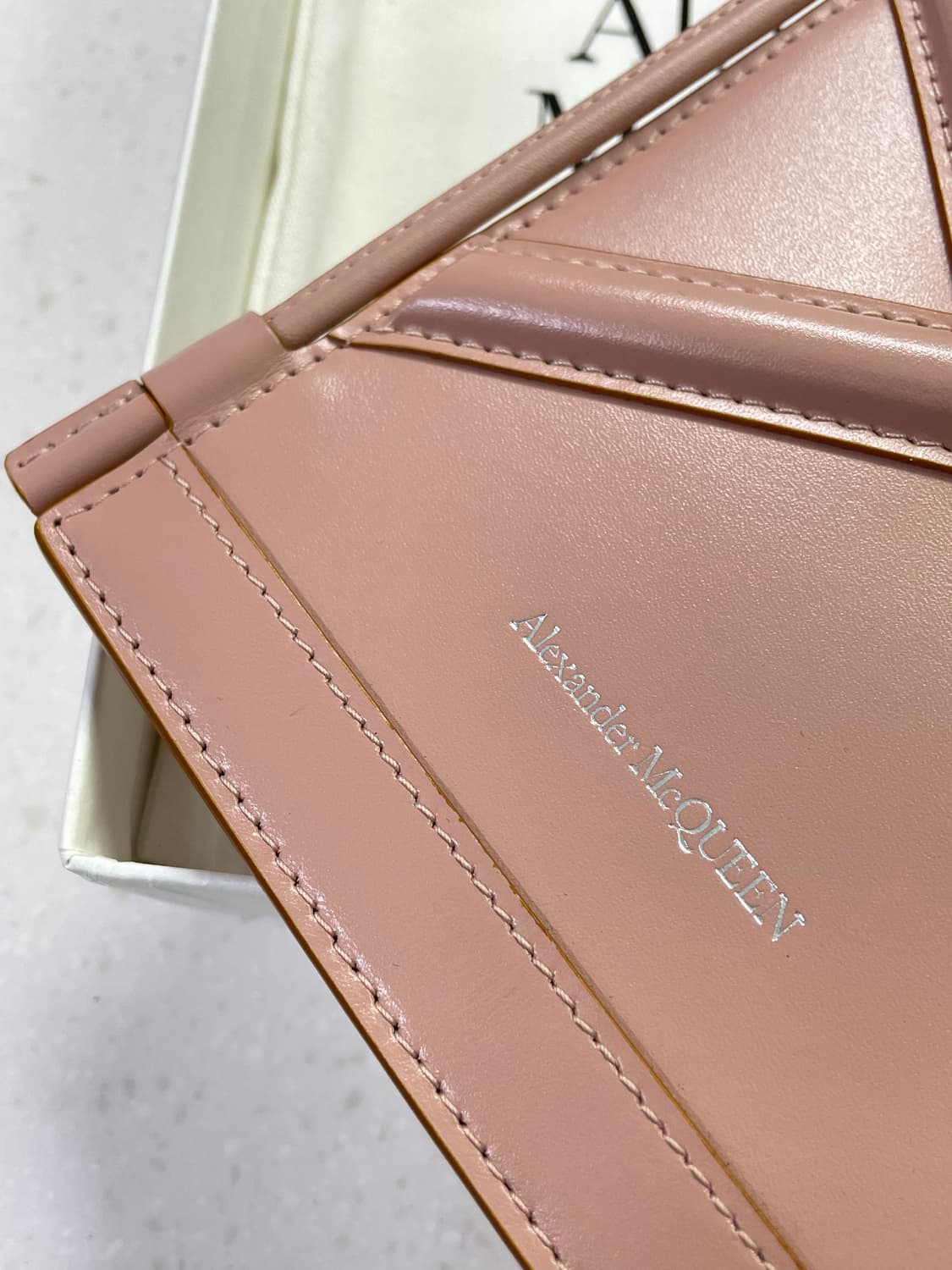 새상품 알렉산더 맥퀸 커브 마이크로백 크로스백 폰백 상품이미지6