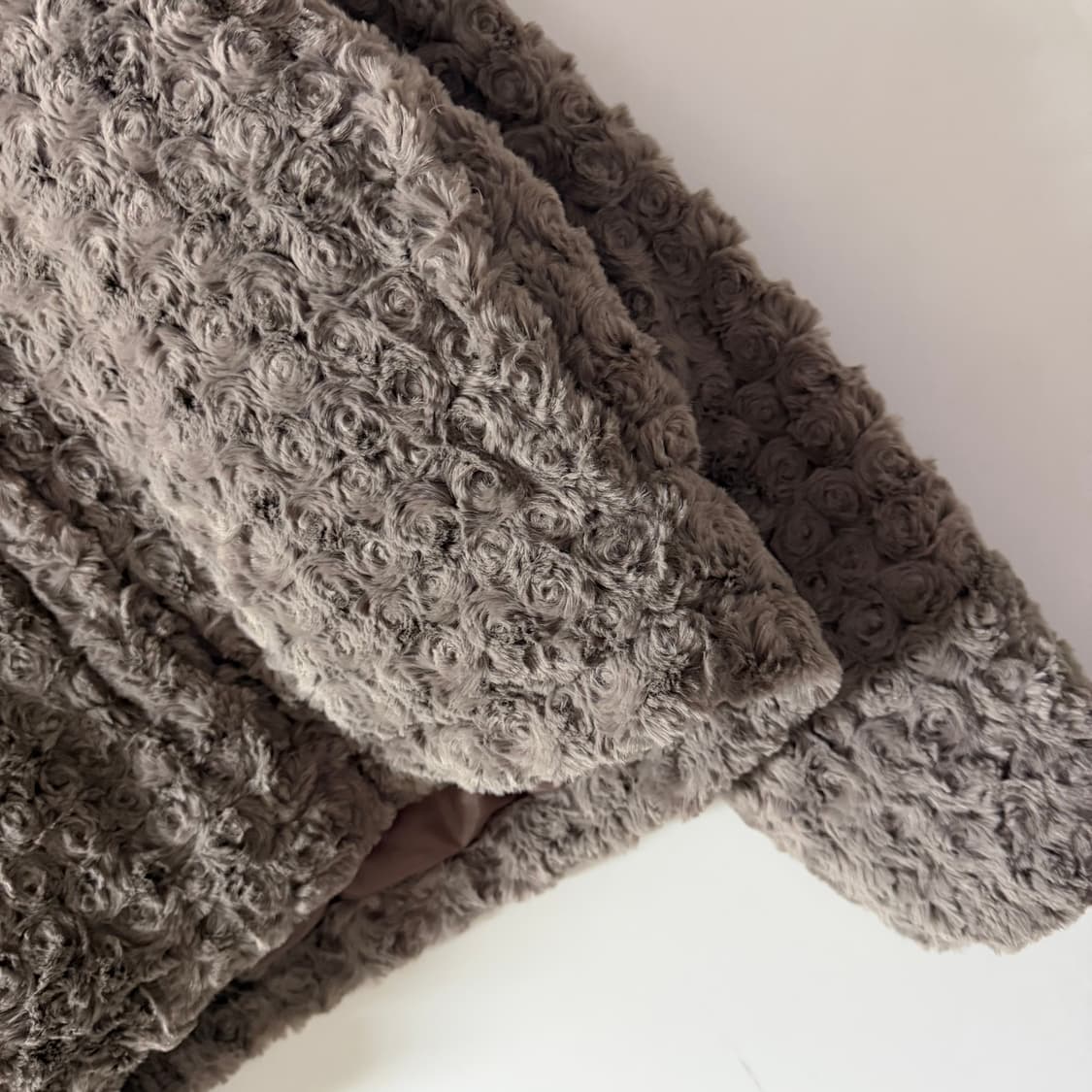 새상품 여자 3온스 퍼 자켓 상품이미지4