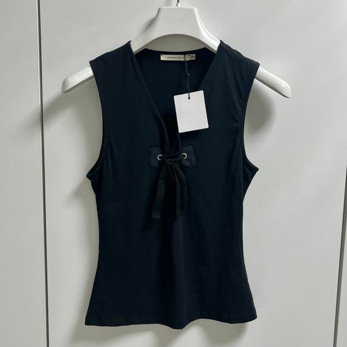 [S]팔로마울 Manir 슬리브리스 탑/블랙 상품이미지1
