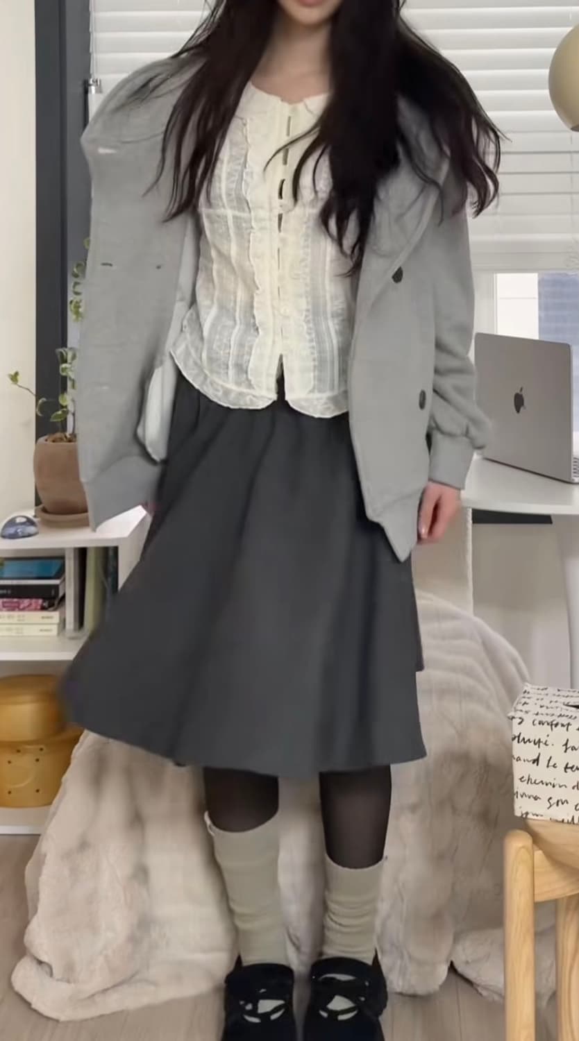 쓰리타임즈 threetimes Snow ruffle top 상품이미지2