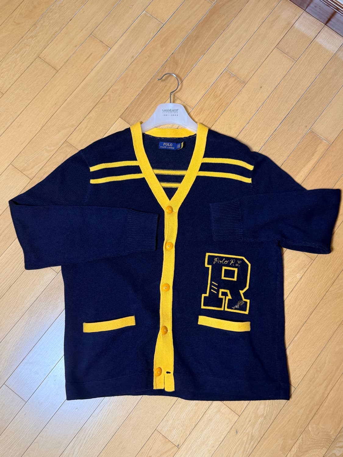폴로 네이비 레터링 가디건 상품이미지1