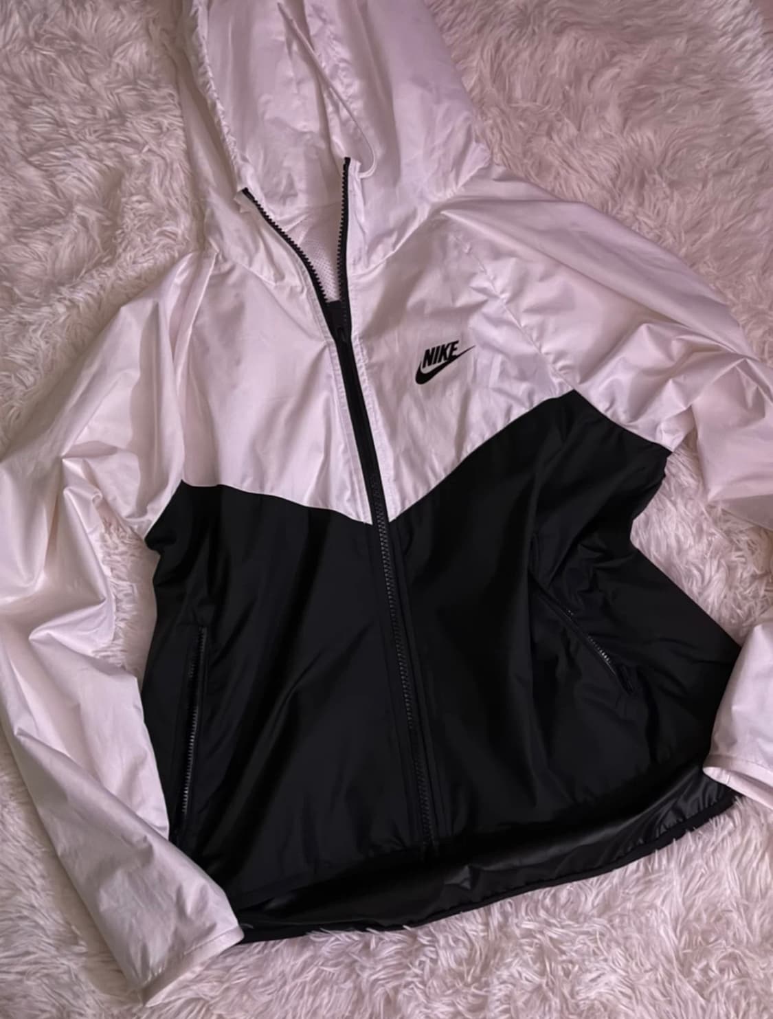 나이키 바람막이 상품이미지1