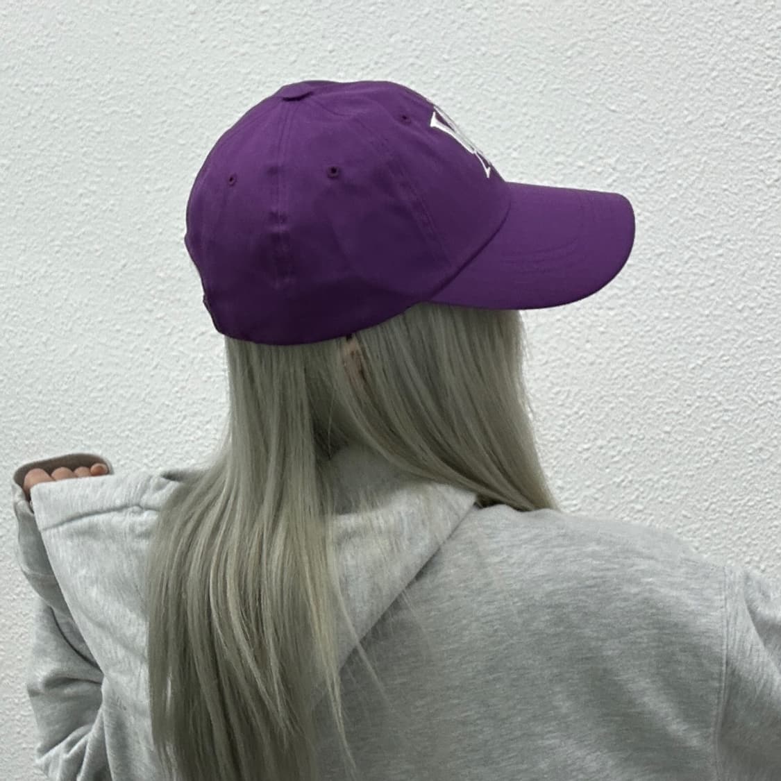 우알롱 센터로고 퍼플 볼캡 상품이미지3