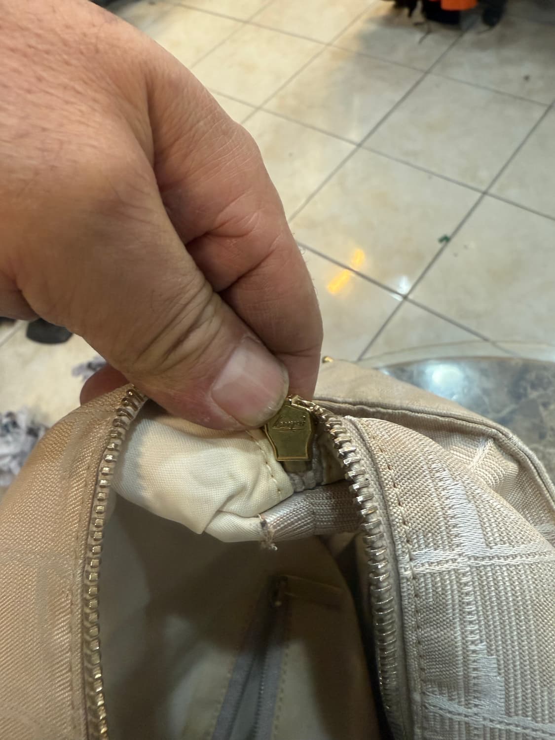 정품 샤넬 뉴트래블 쇼퍼백 팝니다 상품이미지8