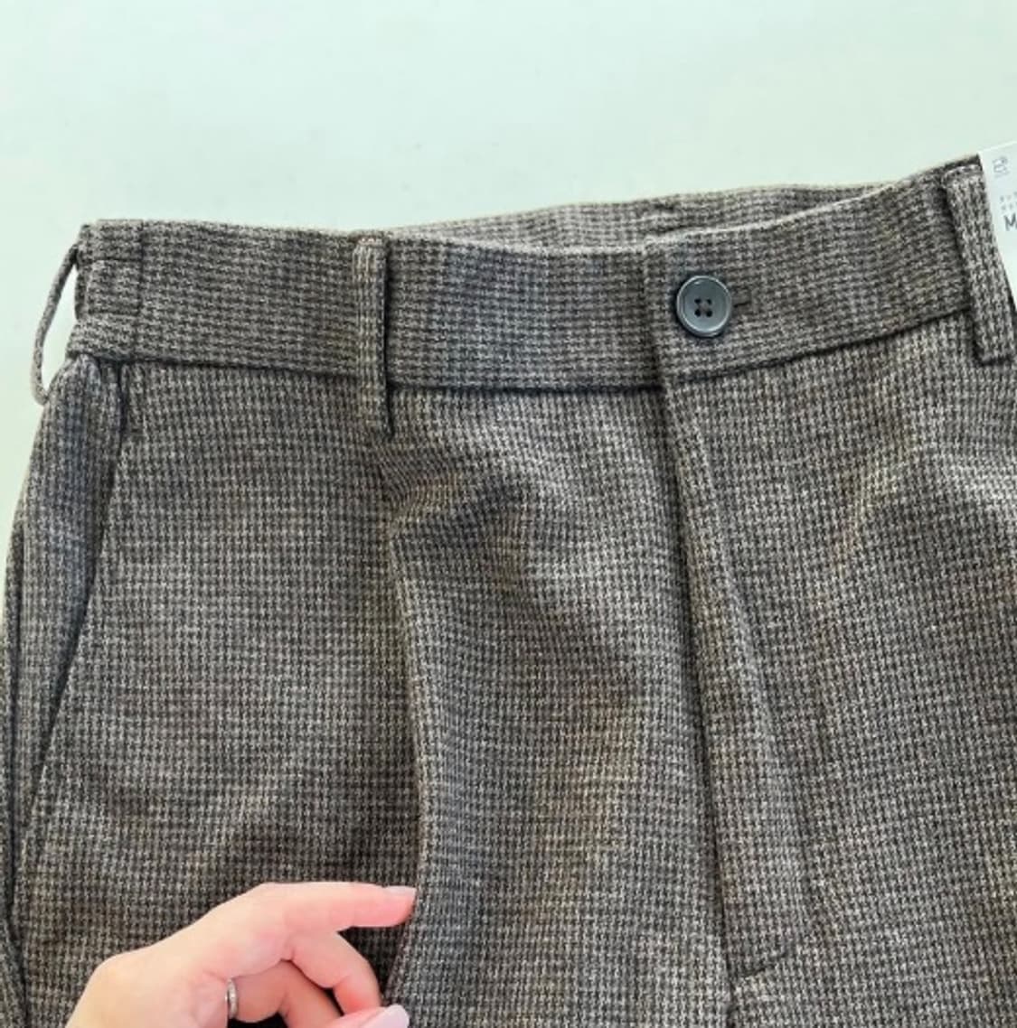 유니클로 턱와이트팬츠 치도리 다크브라운  상품이미지2