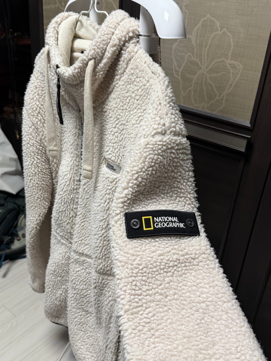 내셔널지오그래픽 뽀글이 L 아이보리 상품이미지4