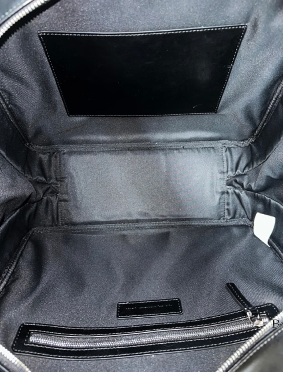 더미스테리어스호텔 카우 레더 스퀘어 백 상품이미지8