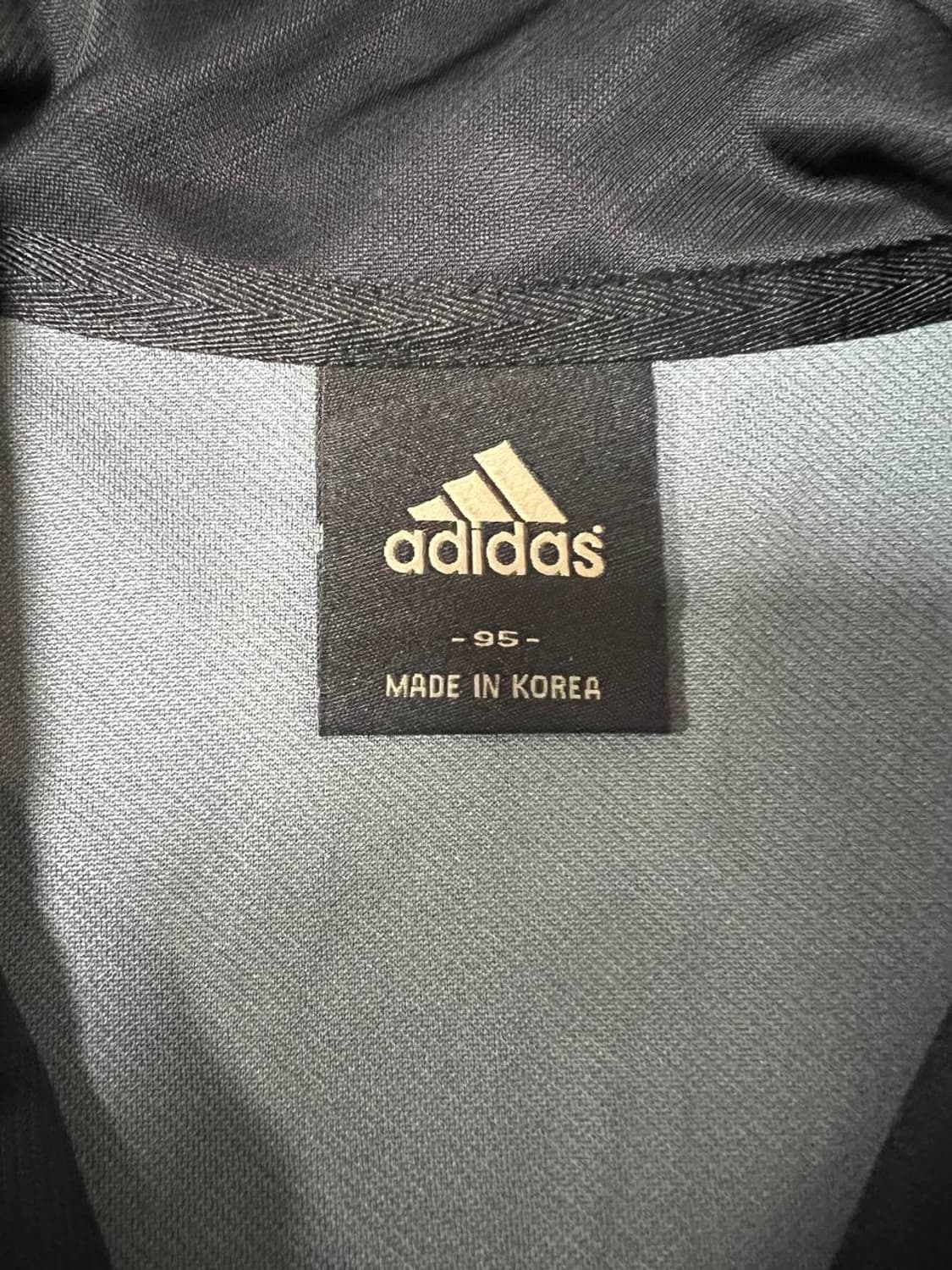 아디다스 블랙 트랙탑 져지 A072 상품이미지3