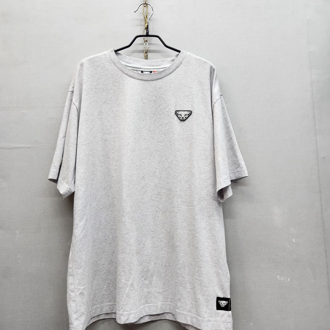 다이나핏 로고와펜 백 빈티지 프린팅 반팔티 L(XL) 상품이미지2