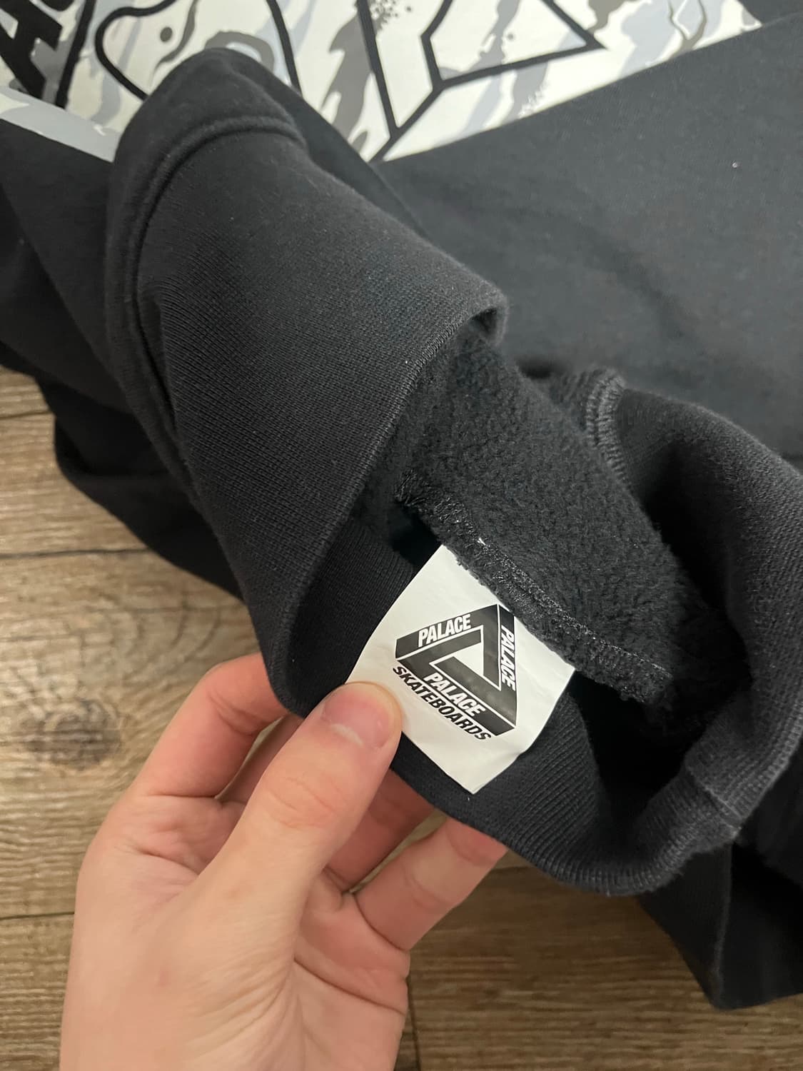 팔라스 x 마하리시 후드 블랙 - 25SS L사이즈 상품이미지4