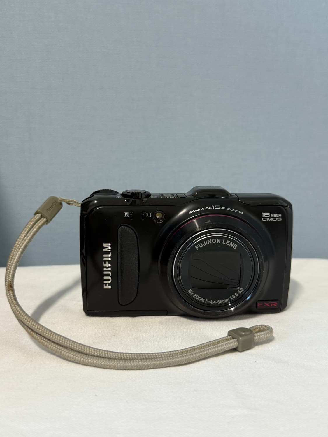 후지필름 파인픽스 F550EXR 상품이미지1