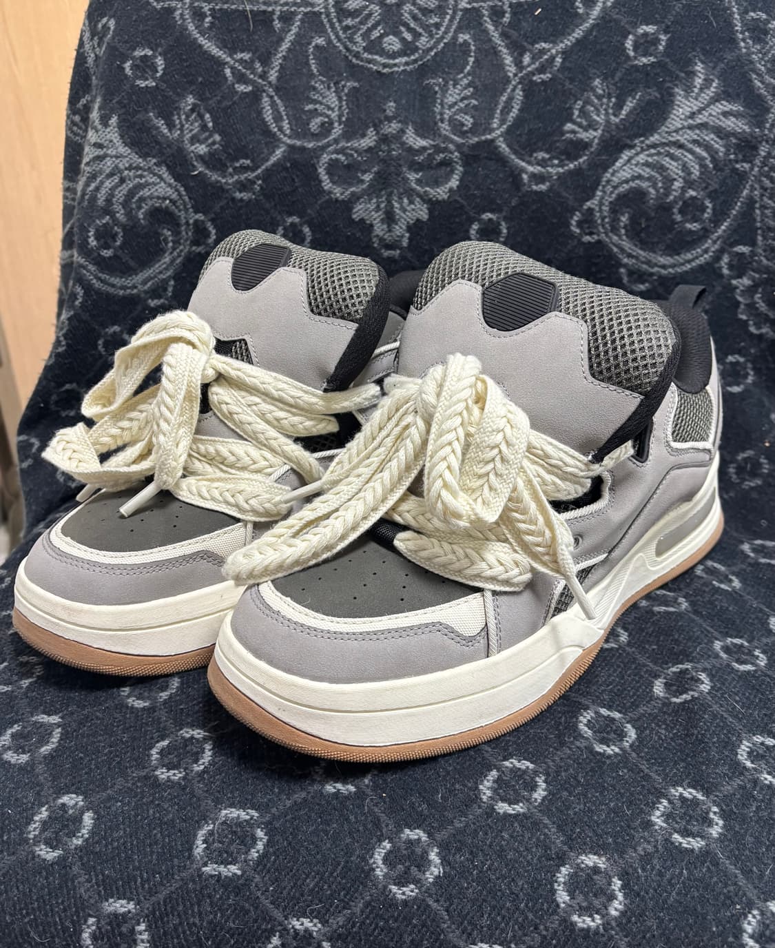 자라 스니커즈 43사이즈 상품이미지1