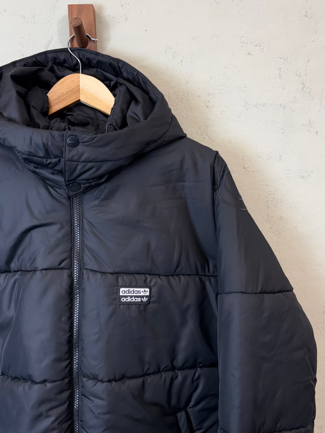 아디다스 후드 패딩 블랙 상품이미지3