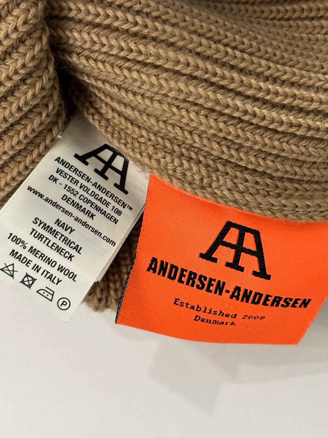 ANDERSEN-ANDERSEN 안데르센-안데르센 네이비 터틀넥 니트  상품이미지6