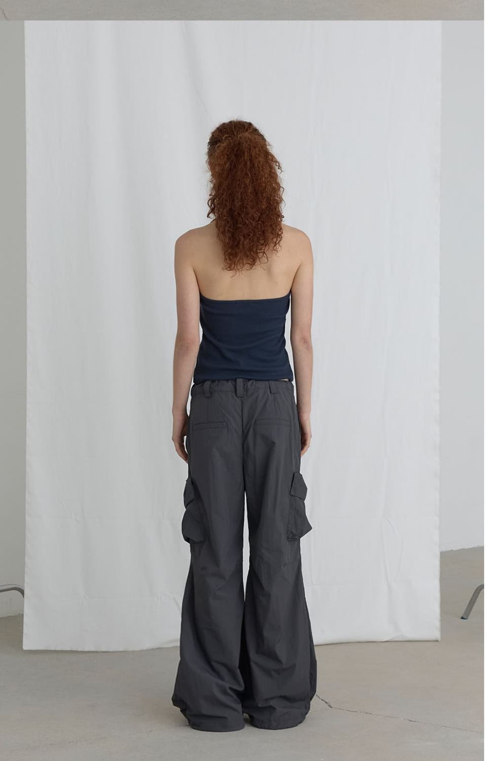 오데스 콤피 파라슈트 카고 팬츠 - 챠콜 상품이미지3