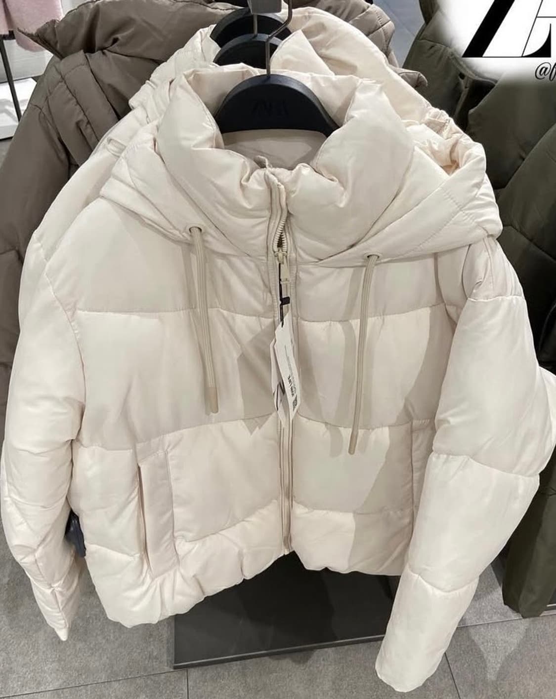 자라 ZARA 푸퍼패딩 상품이미지2