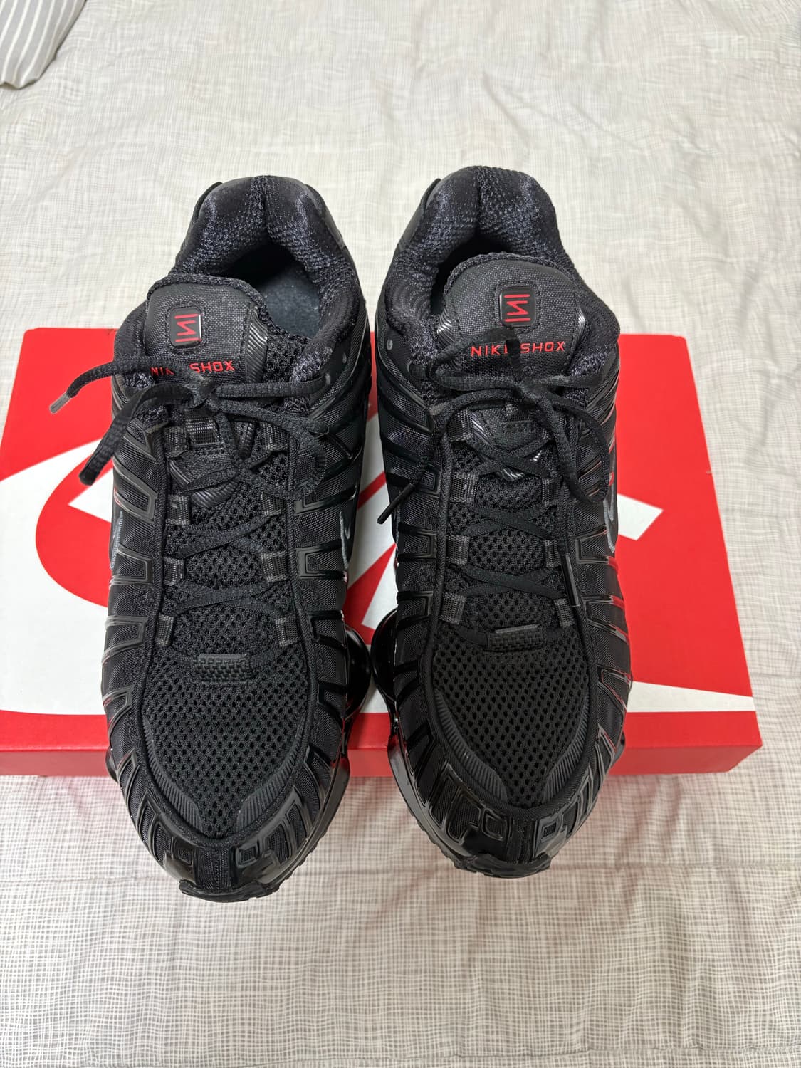 나이키 샥스tl 블랙 앤 맥스 오렌지 250 상품이미지3