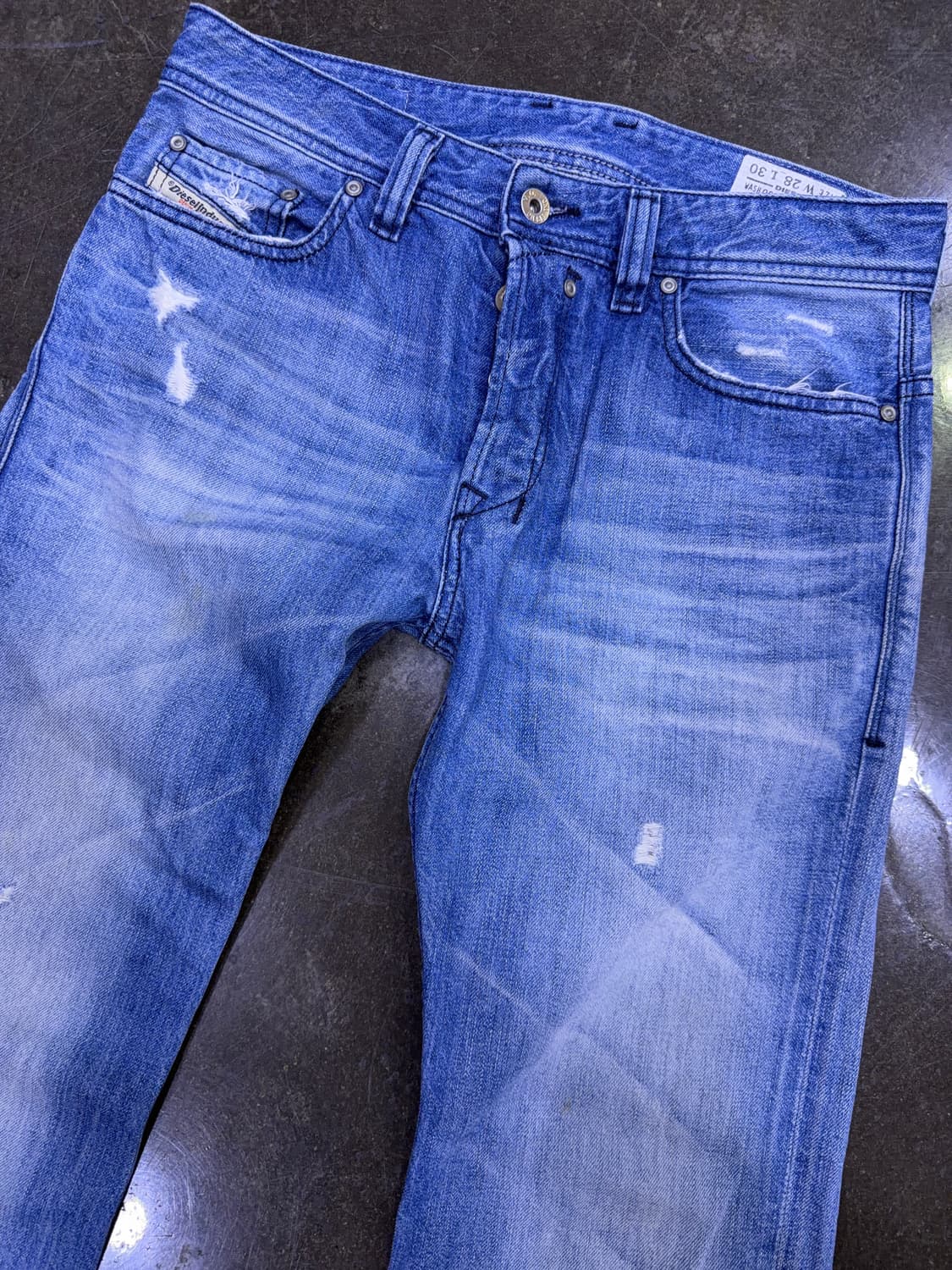 디젤 사파도 레귤러 슬림 스트레이트핏 빈티지 데님팬츠 28 상품이미지3