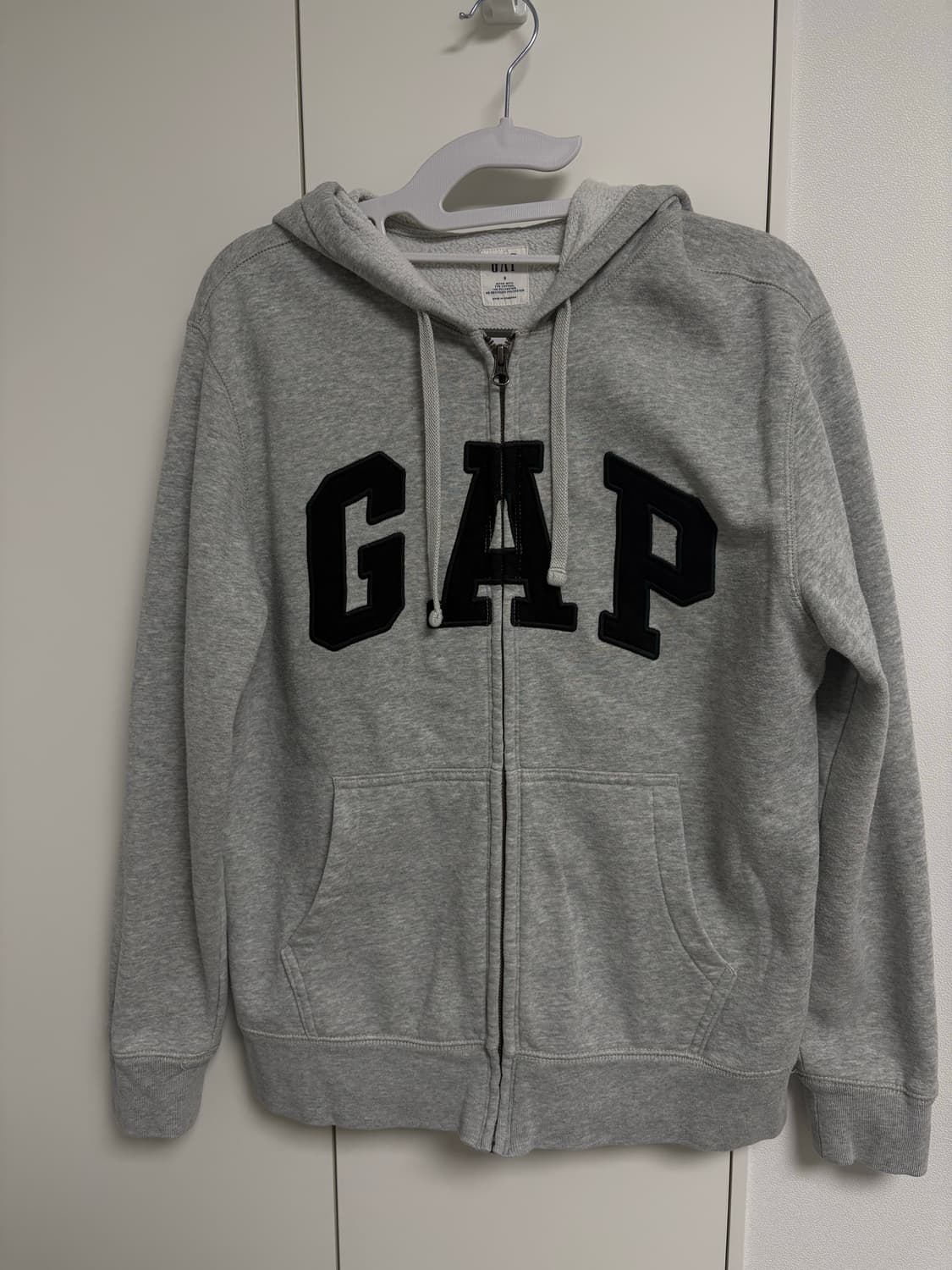 코디) 회색 갭 후집 + 회색 땡땡이 츄바 상품이미지5