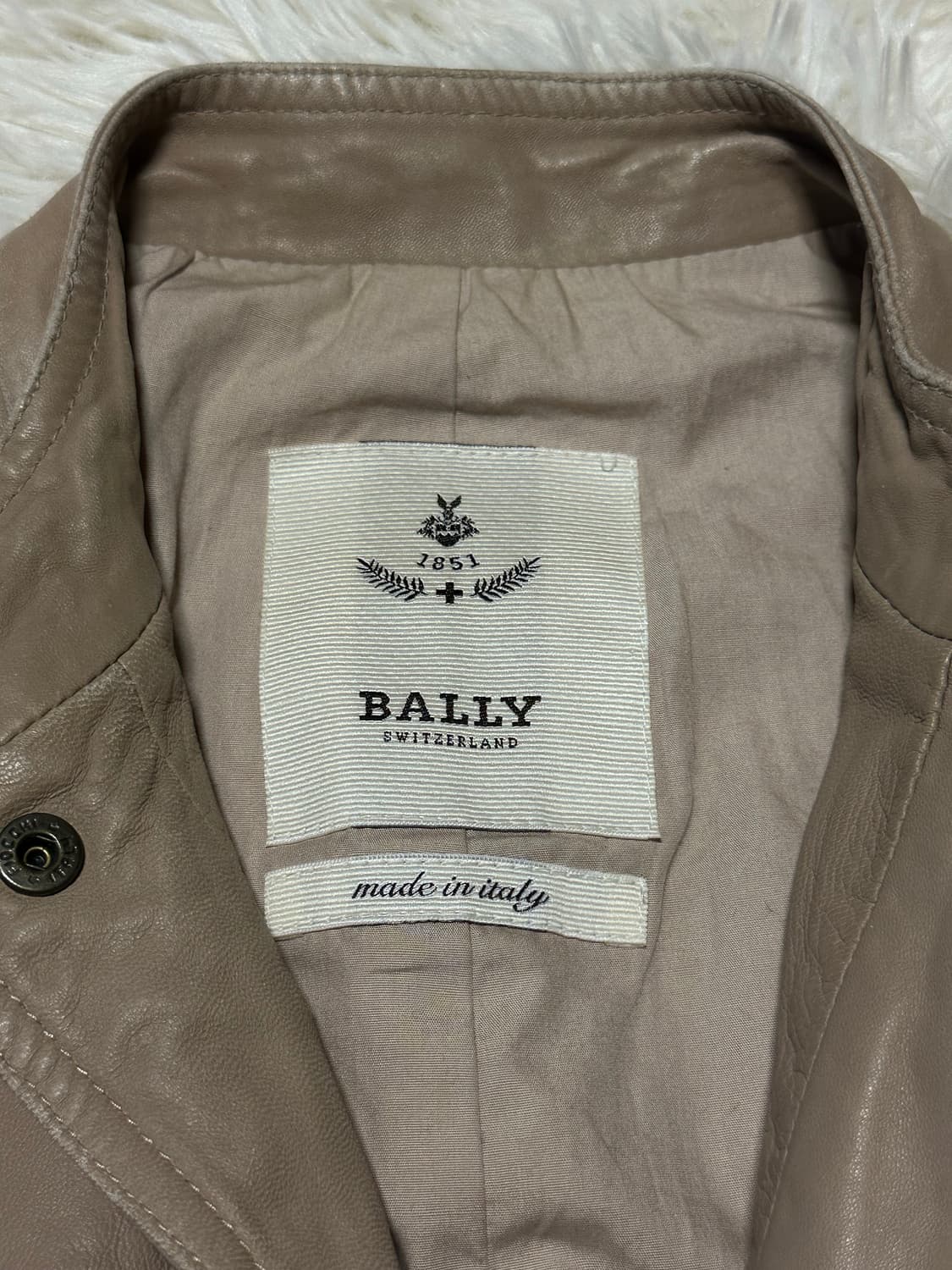 발리 여성 가죽 자켓 80 상품이미지3