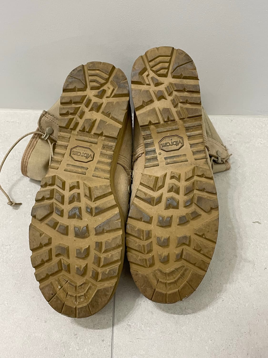 [us 9.5] 알타마 미군 사막화 전투화 상품이미지5