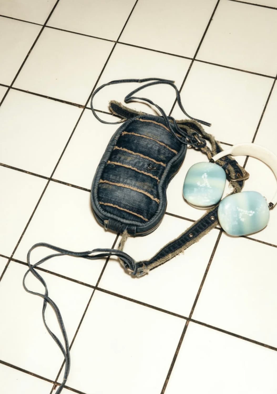 애프터아워즈 데님 컷오프 숄더백 블루 상품이미지1