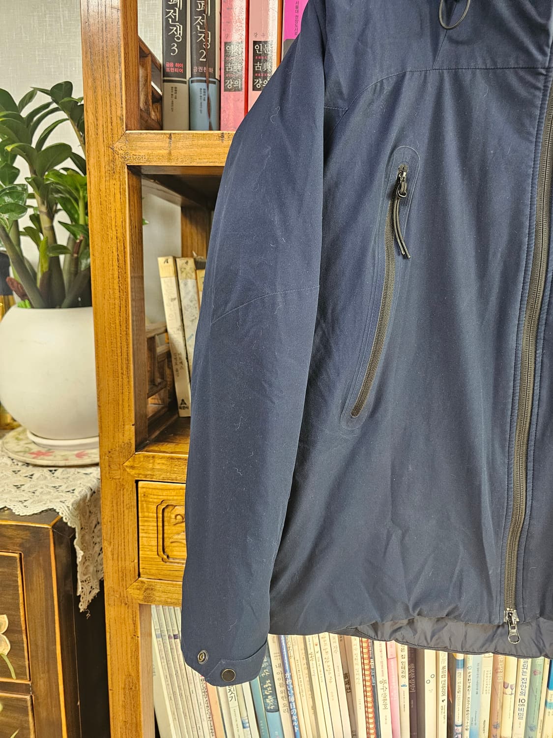 cp 씨피컴퍼니 네이비 프로텍 패딩 자켓 팔아요 렌즈 상품이미지3