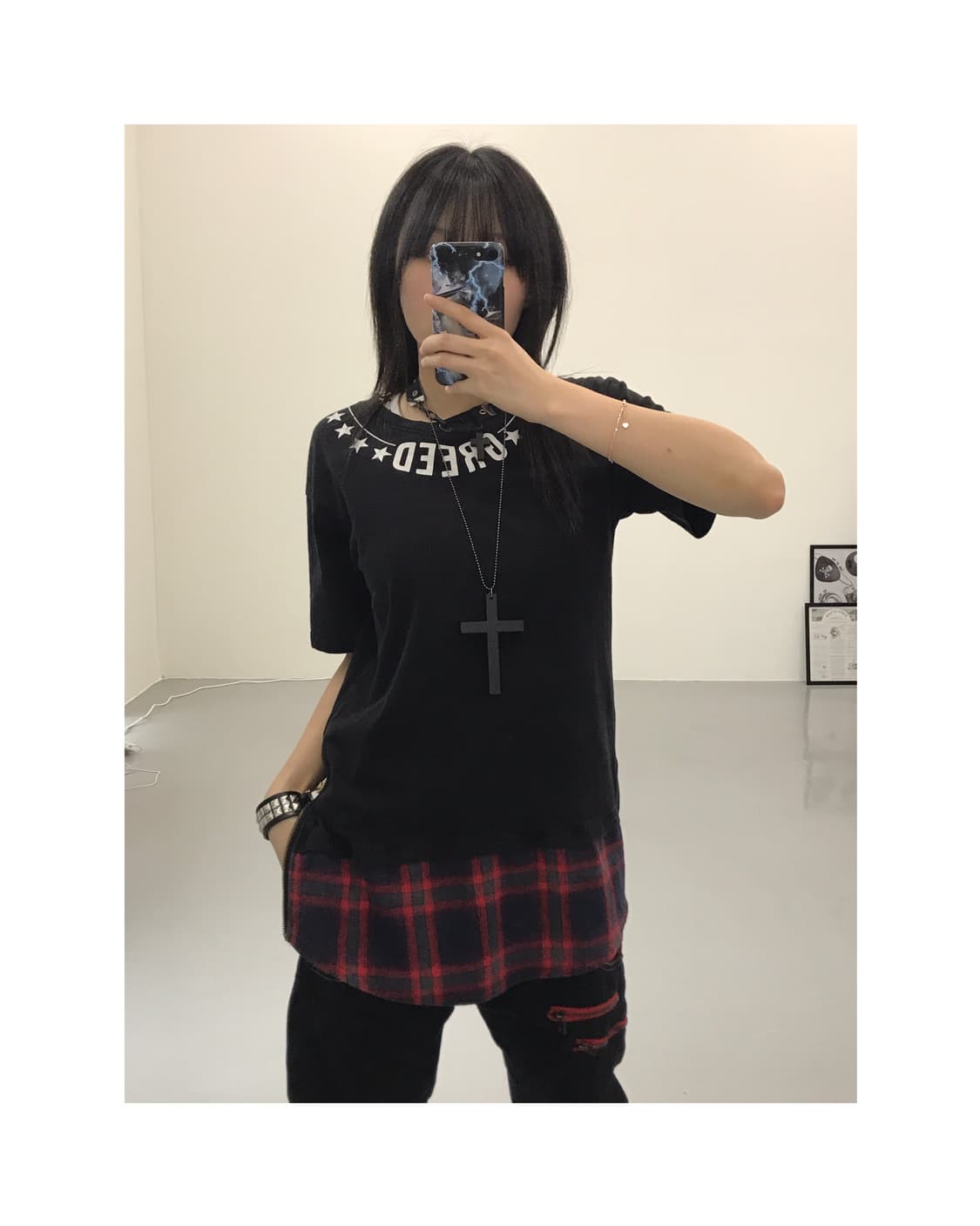 Greed Graphic Short Sleeve T-Shirts  상품이미지1