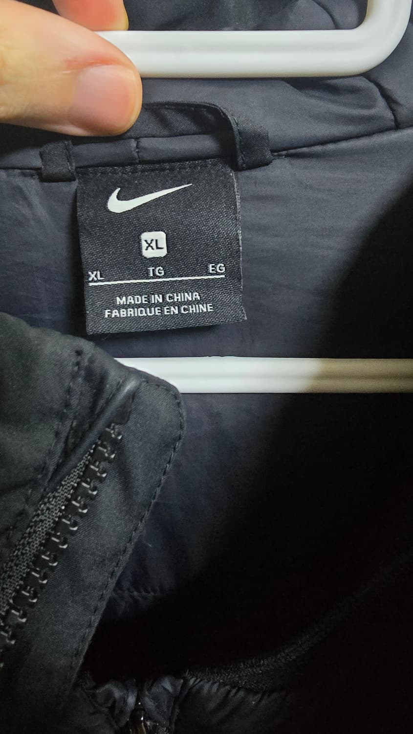 나이키 풋살 축구 패딩 상품이미지4