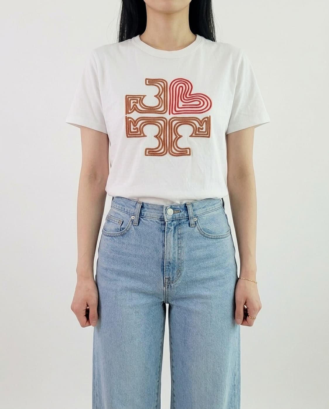 정품 토리버치 하트 자수 로고 반팔 티셔츠 (M) 상품이미지1