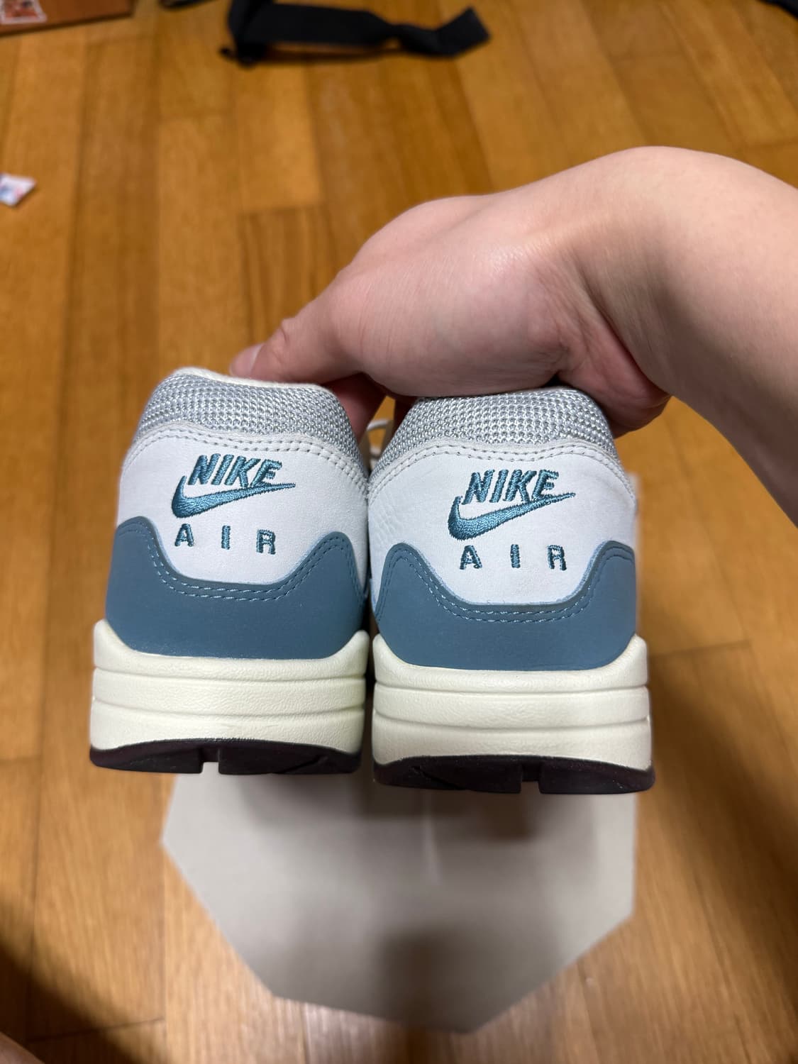 270 나이키 맥스 파타 아쿠아노이즈 상품이미지2