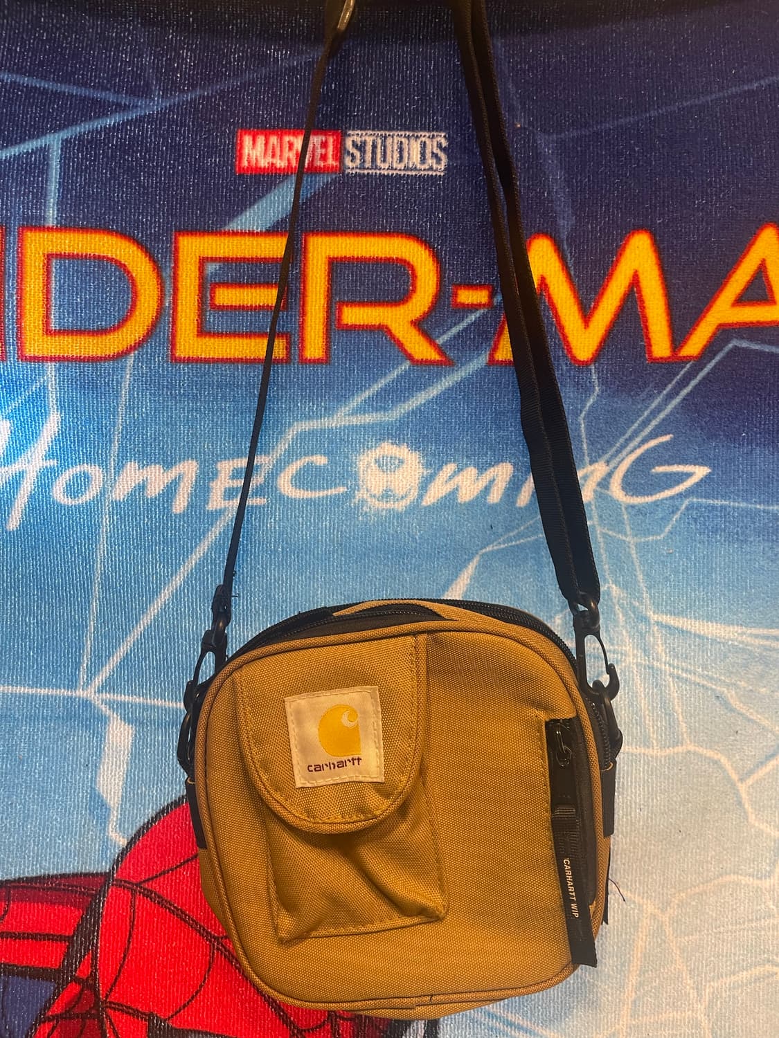 칼하트 크로스백 상품이미지2