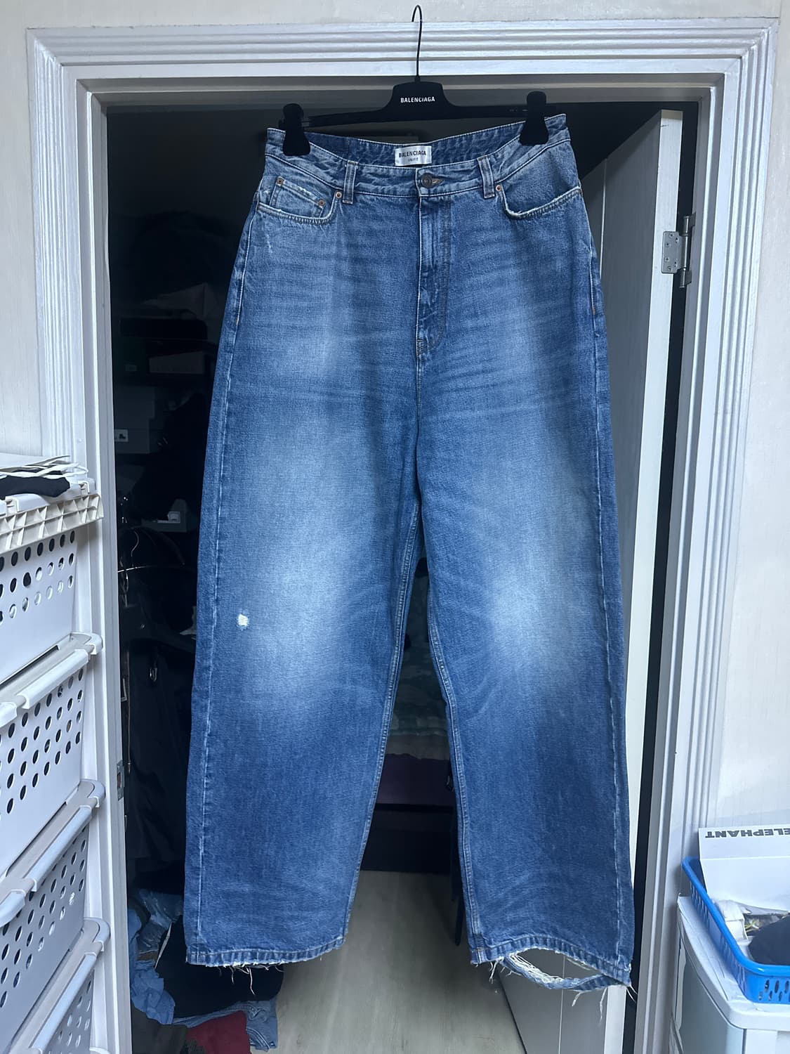[L] 발렌시아가 풀업 데님 팬츠 중청 상품이미지3