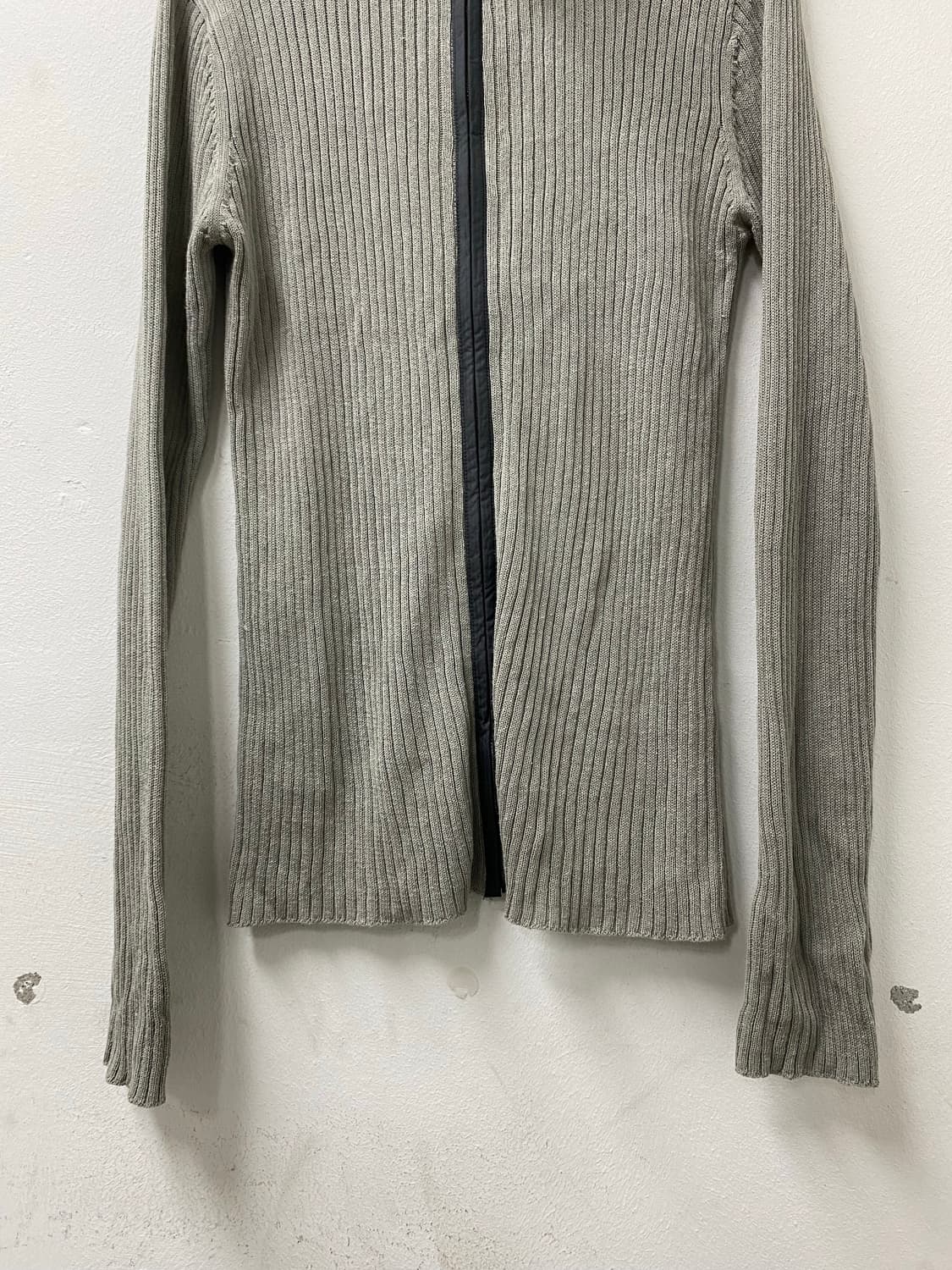 Minimal Mood Slim Fit Zip Up 상품이미지3