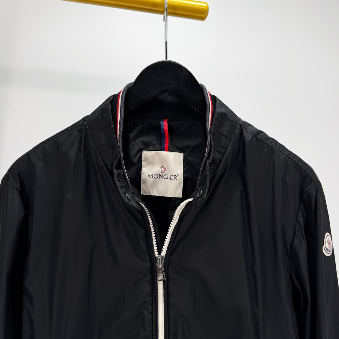 [4사이즈] 몽클레어 바람막이 집업 자켓 블랙 상품이미지5