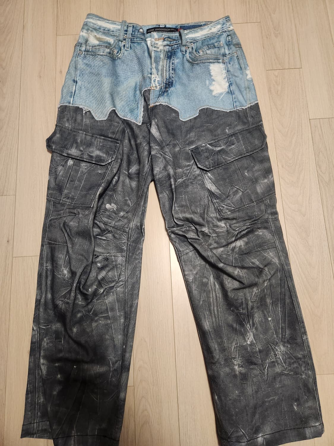 앤더슨벨  포우데님 스크래치 레더  프린티드 카고 팬츠 상품이미지6