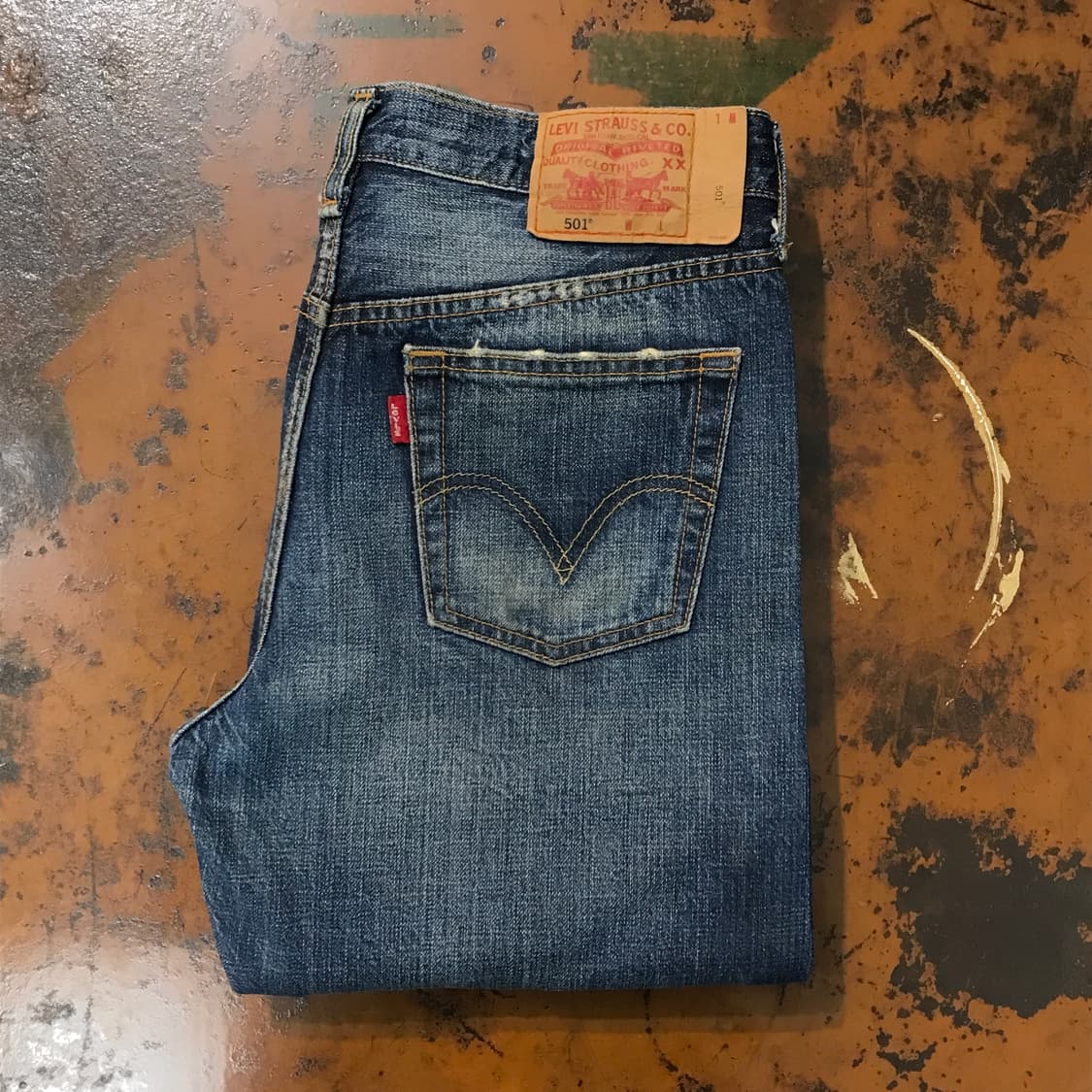 리바이스 501 다크 블루 워시드 데님 팬츠 허리 30 사이즈 상품이미지1