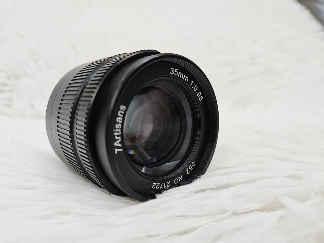 [민트] 7Artisan 7장인 35mm F0.95 렌즈 판매 상품이미지2